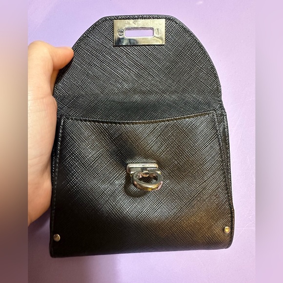 Black Salvatore Ferragamo Nero Pebble Calf Square Wallet - Picture 9 of 12